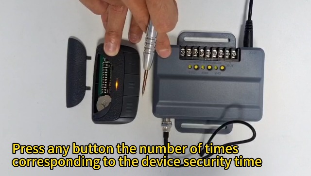 813LMX 811LMX 811LM 813LM 12-Code DIP Switch Garage Door Opener
